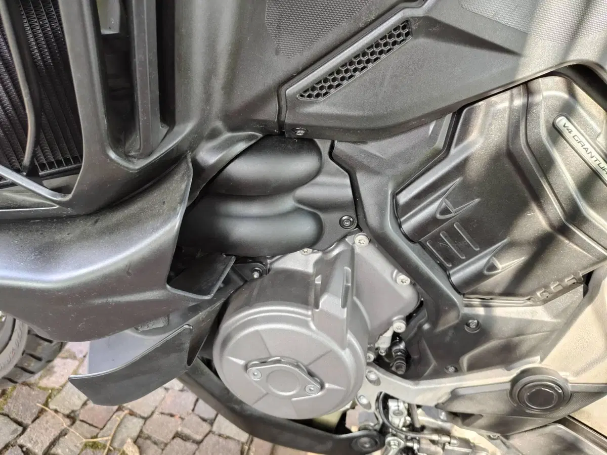 Ducati Multistrada V4 S (2021 - 24) (16)