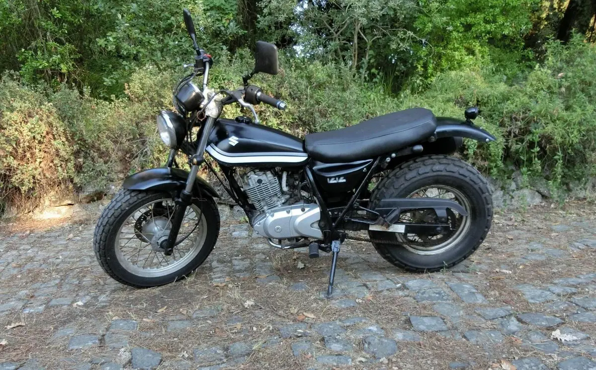 Suzuki Van Van RV 125 (2006 - 17) (5)