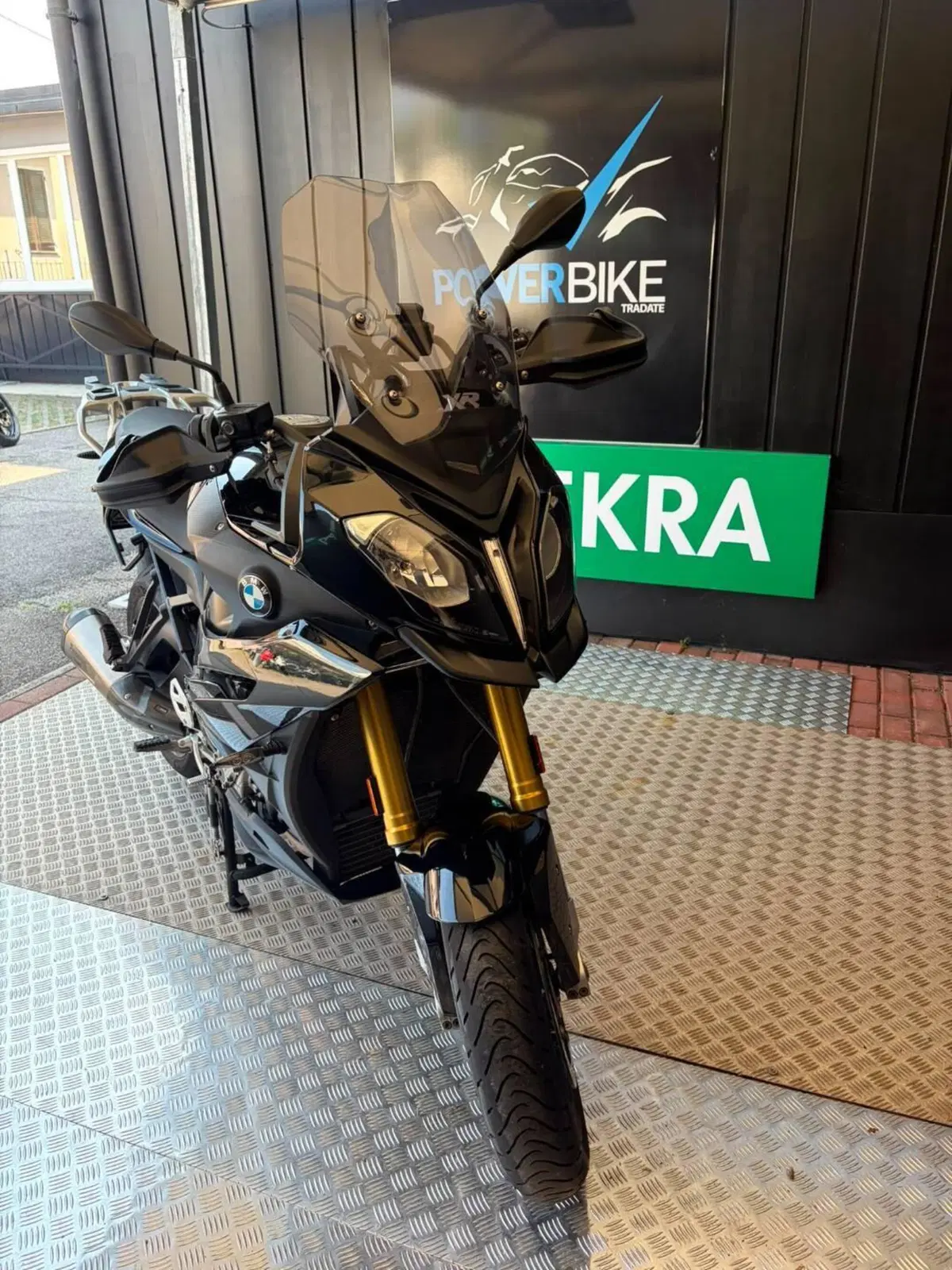 Bmw S 1000 XR (2017 - 19) (2)