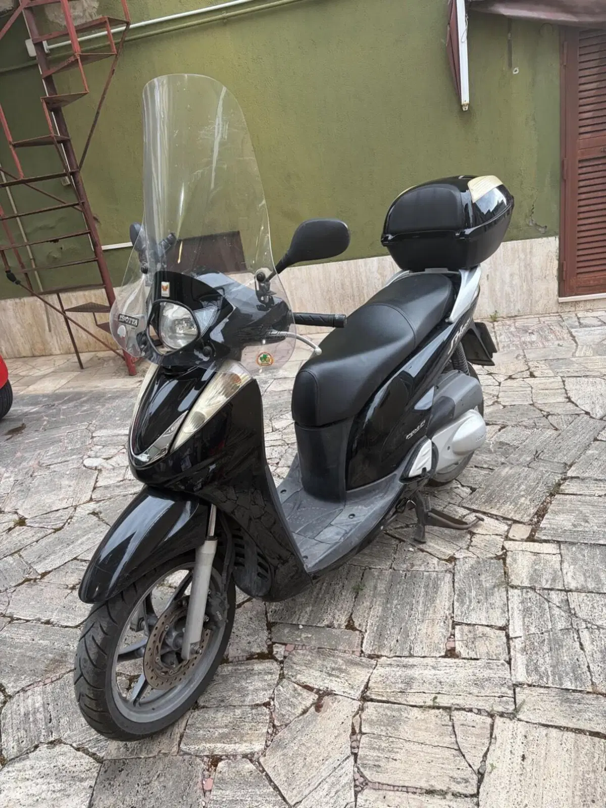 Honda SH 300 i (2006 - 10) (3)