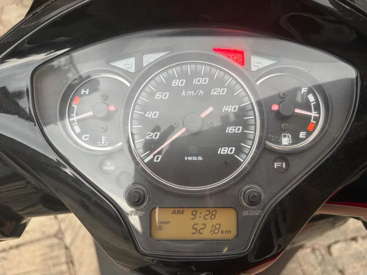 Honda SH 300 i (2006 - 10) (4)