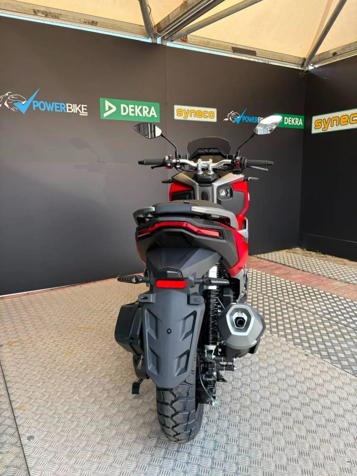 Voge Sfida SR1 ADV (2023 - 26) (4)