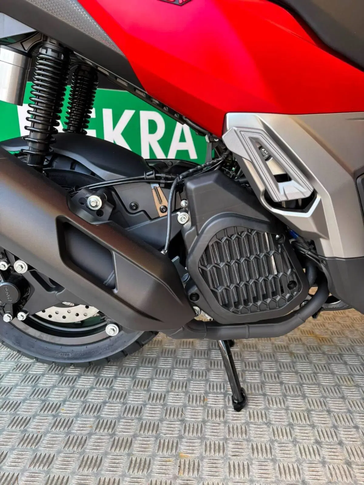Voge Sfida SR1 ADV (2023 - 26) (15)