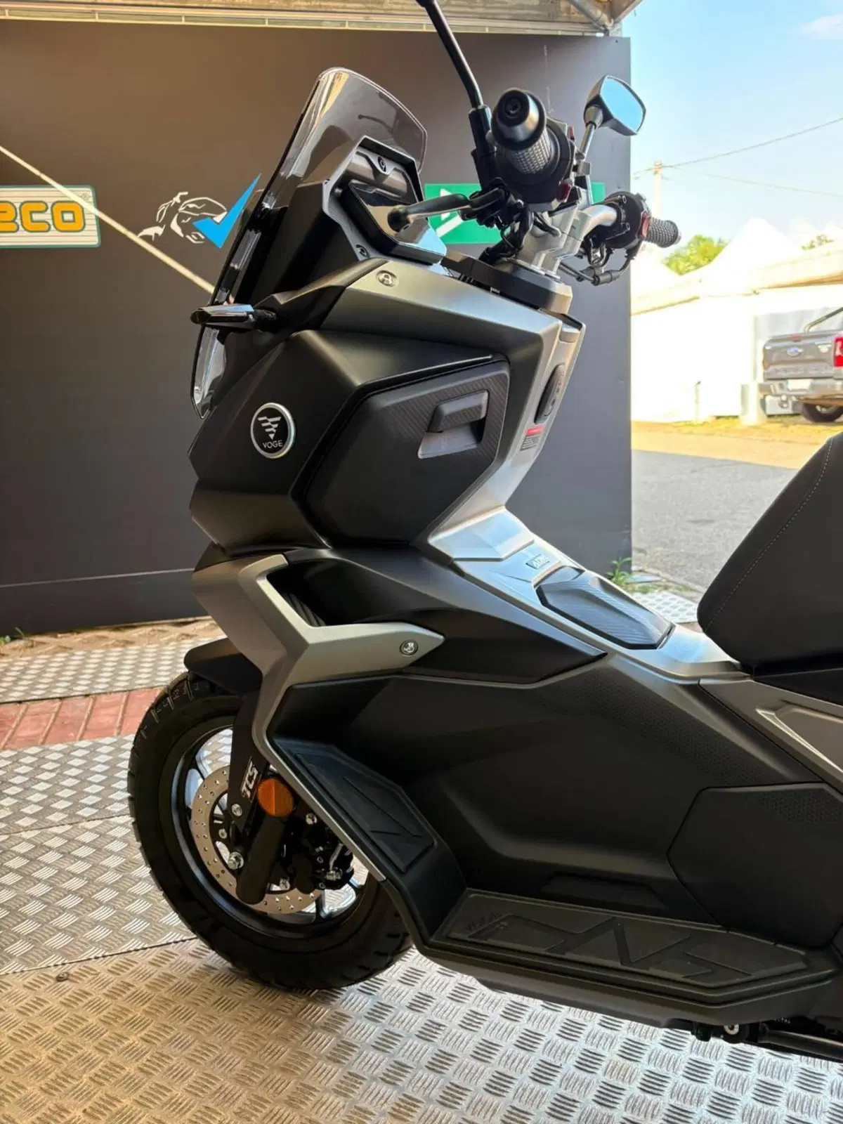 Voge Sfida SR2 ADV (2026) (8)