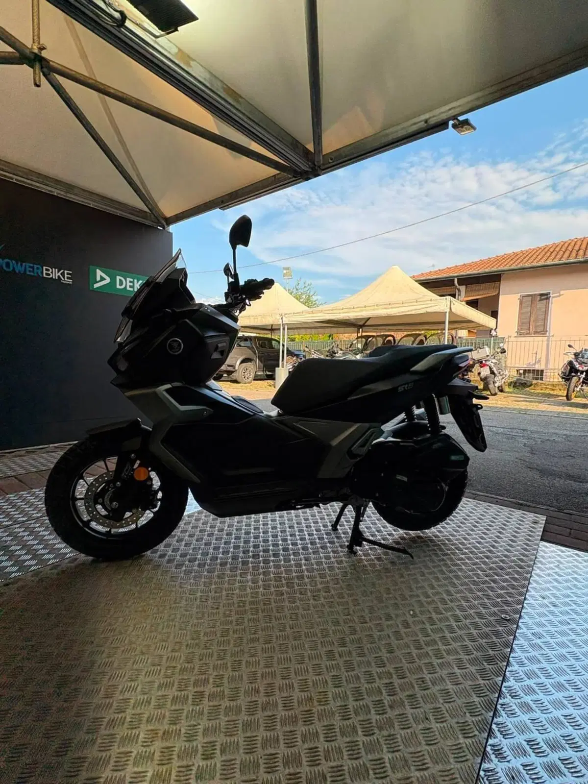 Voge Sfida SR2 ADV (2026) (15)
