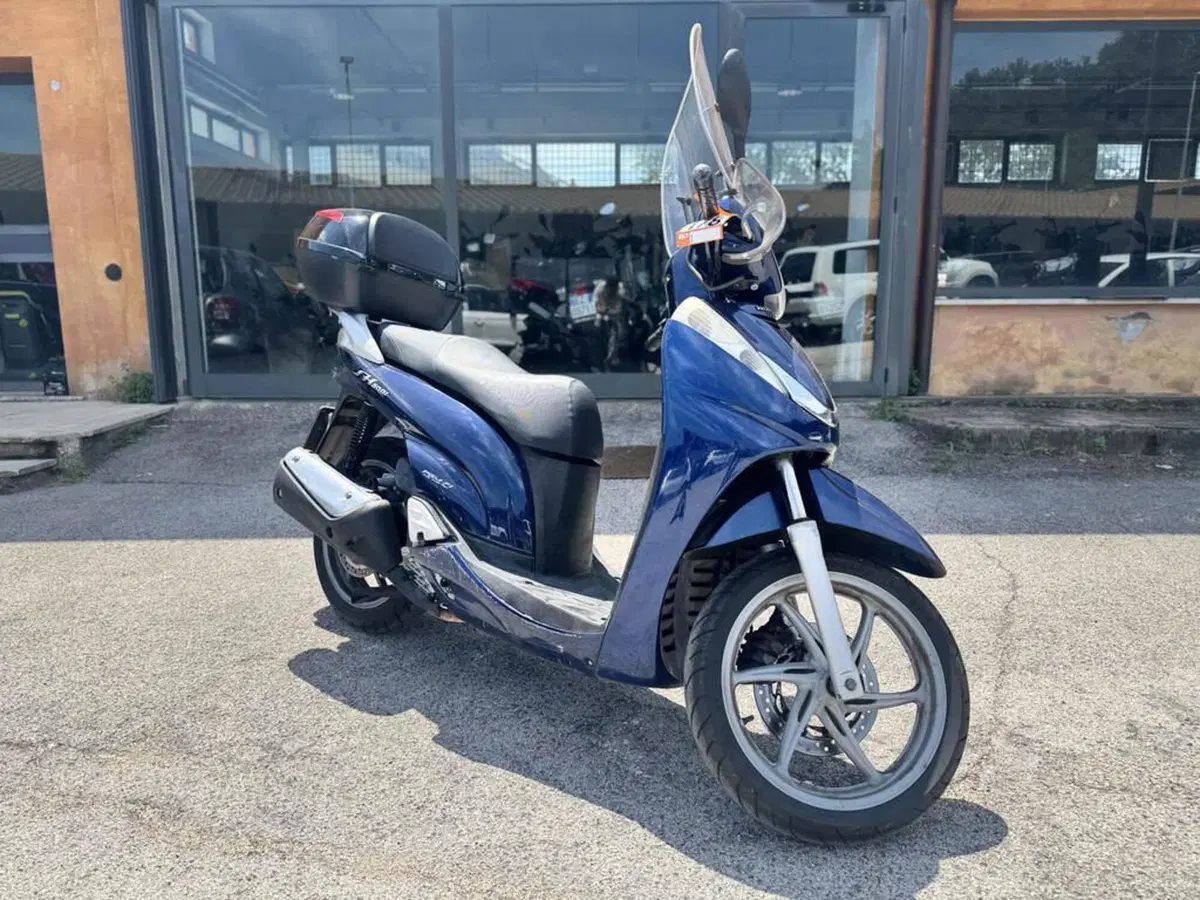 Honda SH 300 i (2006 - 10) (2)