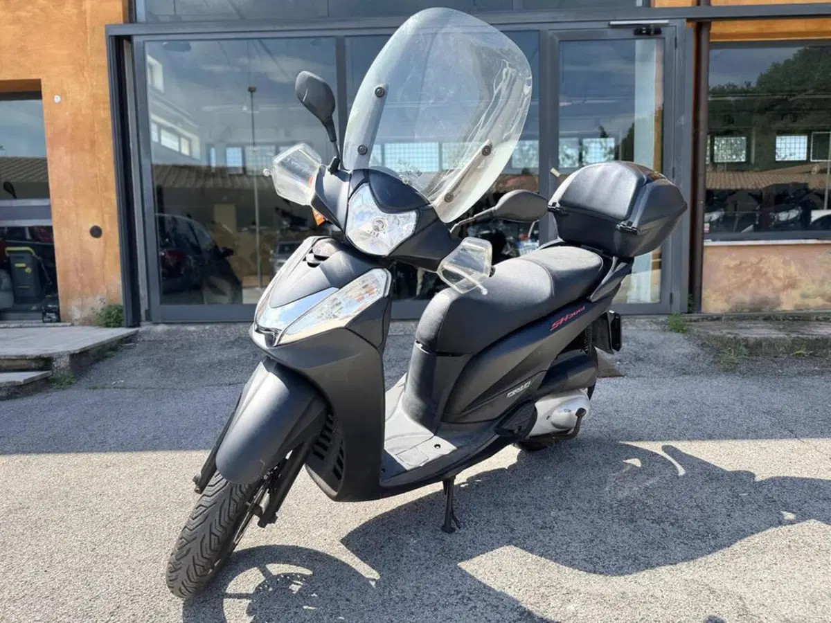 Honda SH 300 i (2006 - 10) (5)