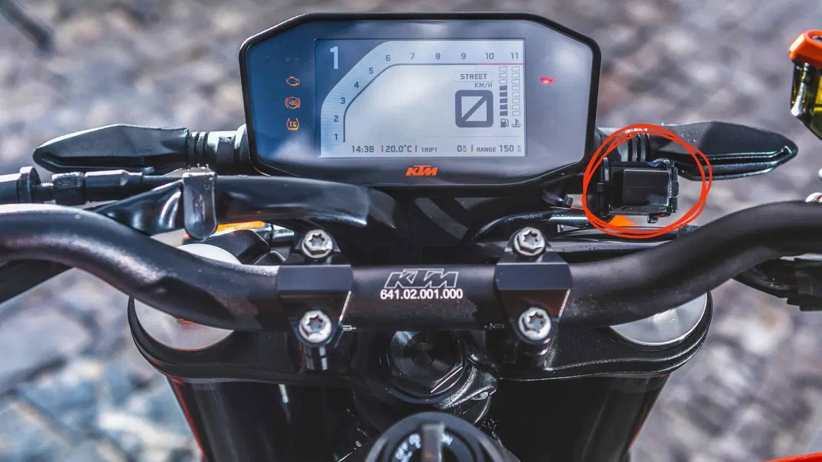 KTM 790 Duke L (2023 - 24) (5)