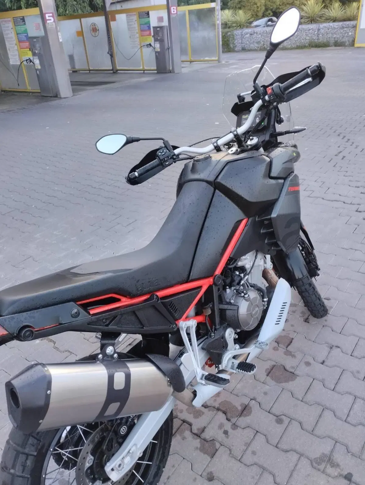 Aprilia Tuareg 660 (2022 - 24) (9)