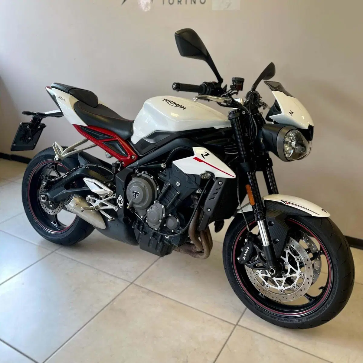 Triumph Street Triple ABS (2013 - 17)