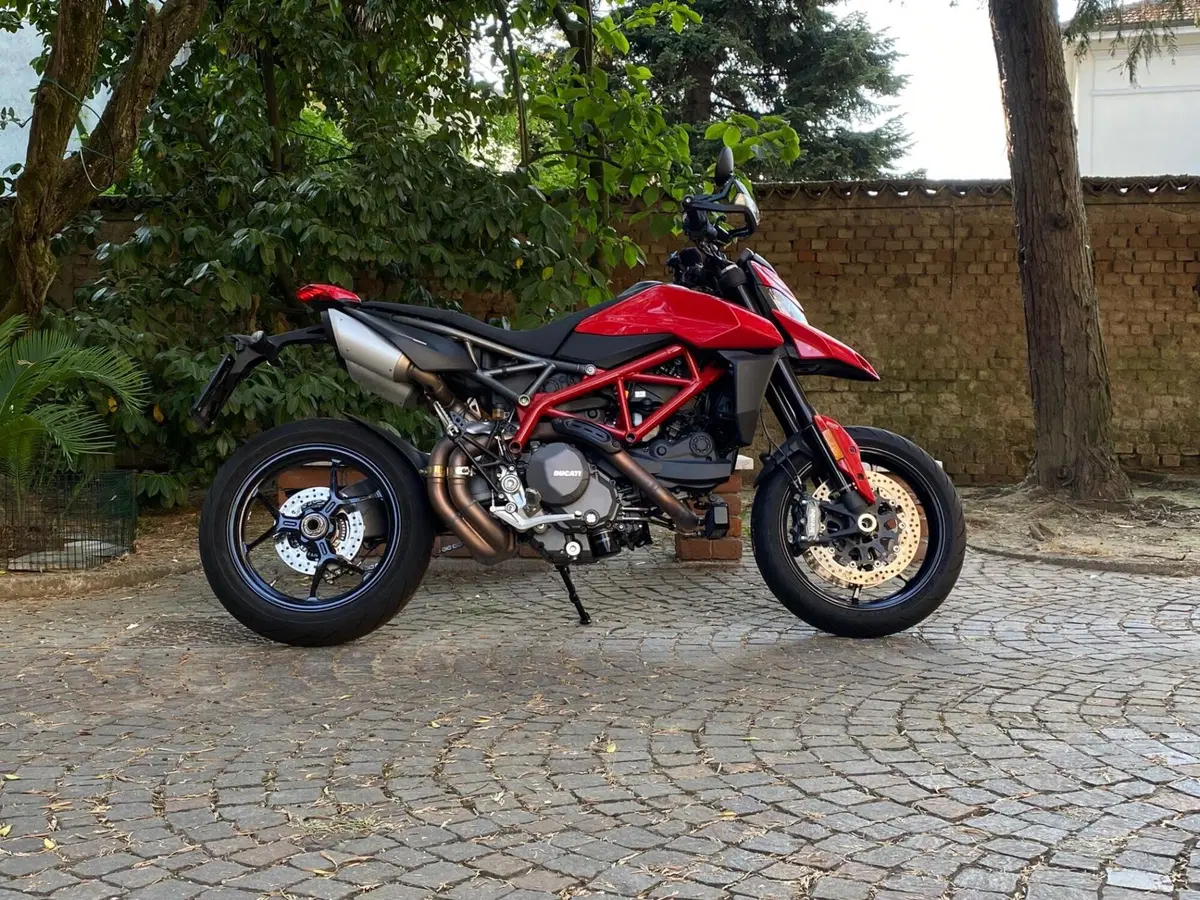 Ducati Hypermotard 950 (2022 - 25) (2)