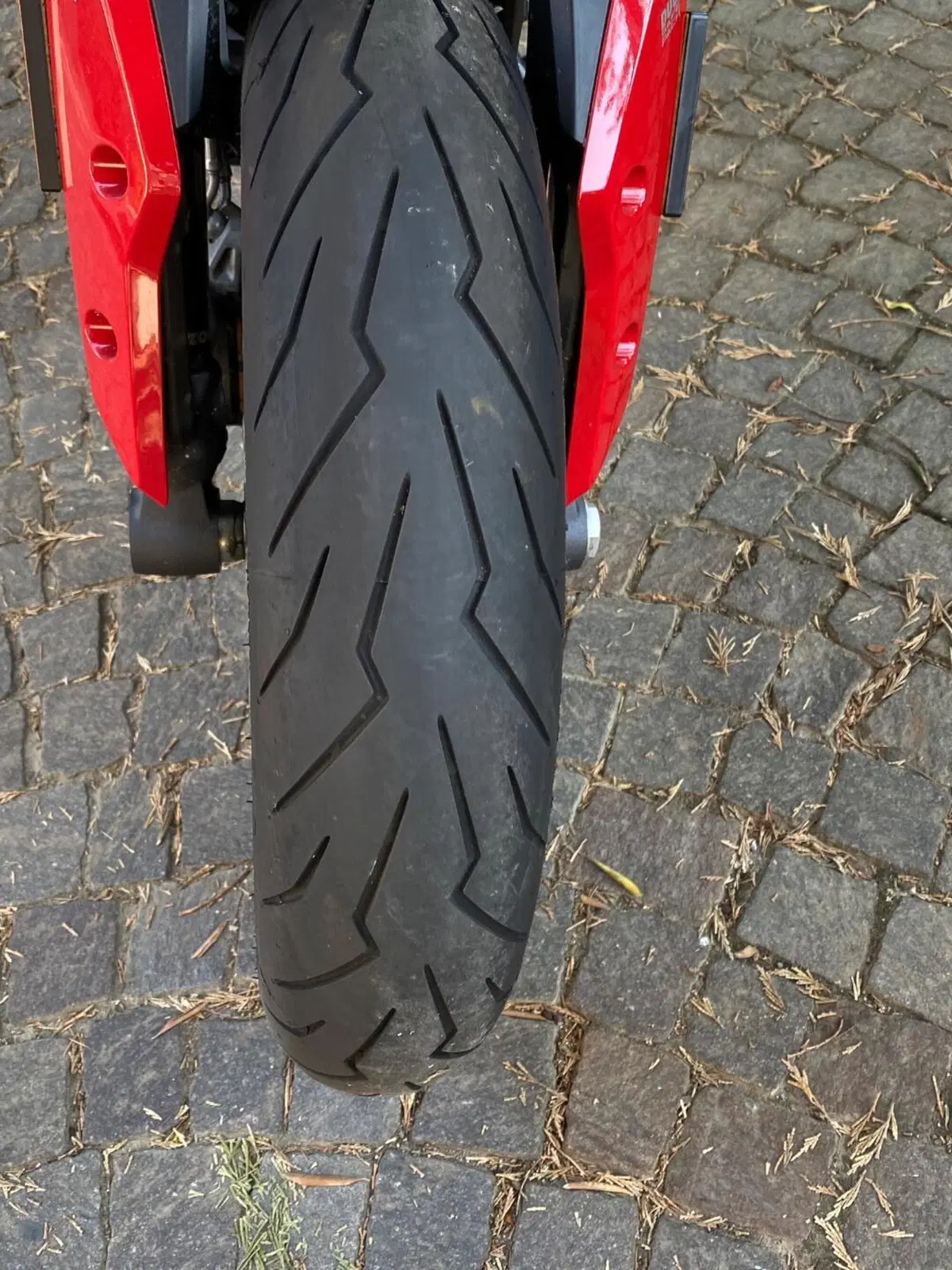 Ducati Hypermotard 950 (2022 - 25) (9)