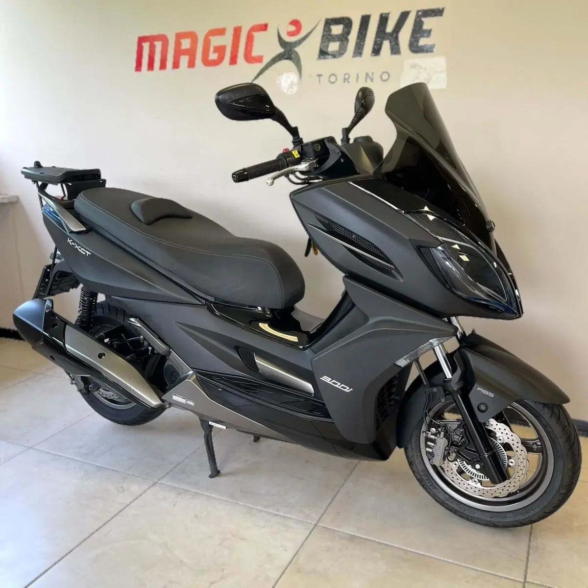 Kymco K-Xct 300i ABS (2012 - 17)
