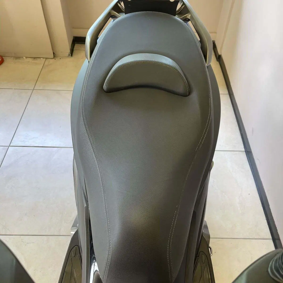 Kymco K-Xct 300i ABS (2012 - 17) (5)