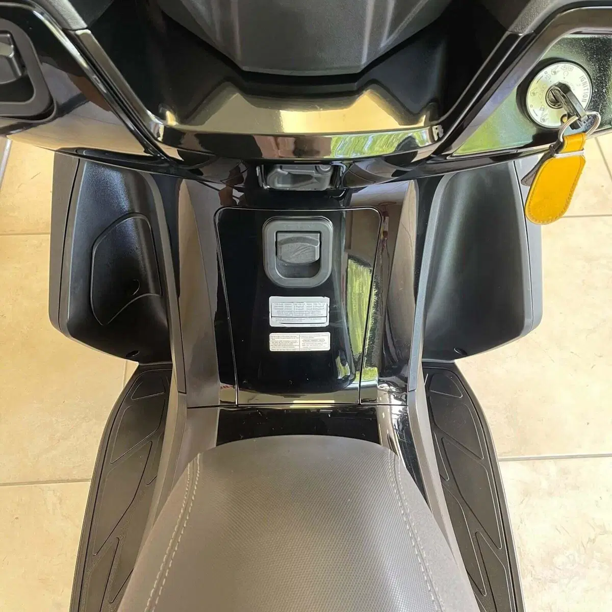 Kymco K-Xct 300i ABS (2012 - 17) (7)