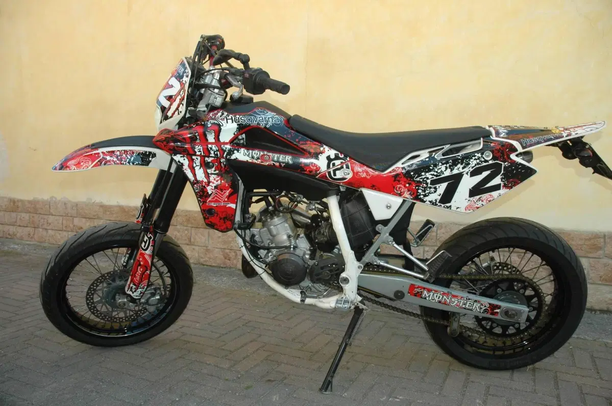 Husqvarna SM 125 (2010 - 12)
