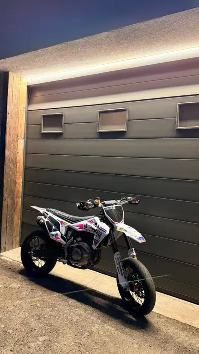 Husqvarna FS 450 (2023) usata
