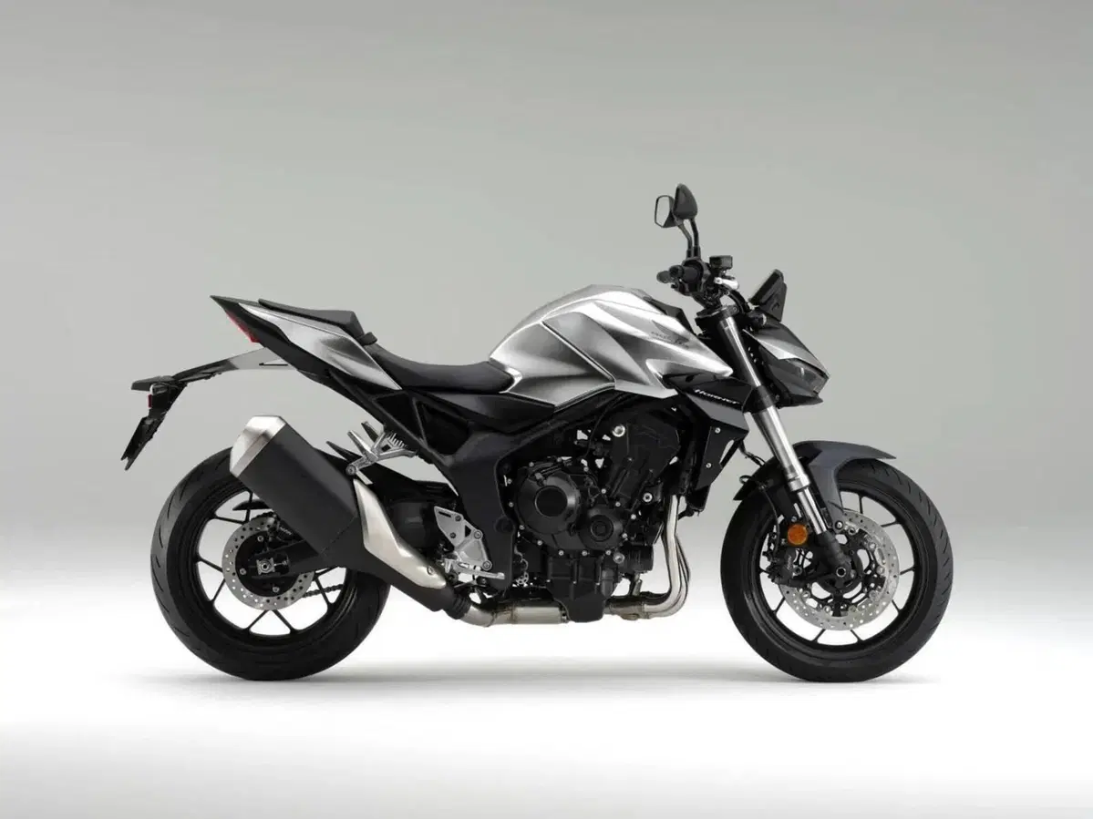 Honda CB 1000 Hornet (2025 - 26) (2)