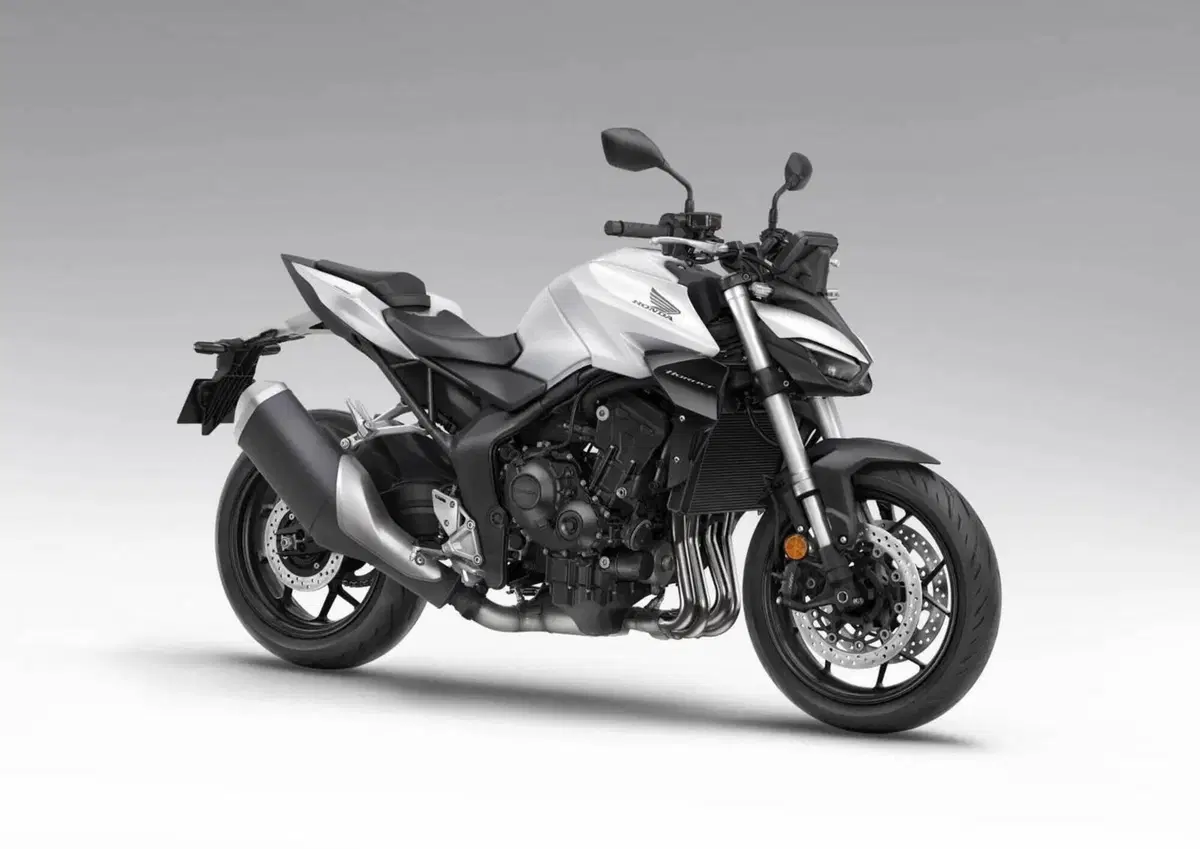 Honda CB 1000 Hornet (2025 - 26) (4)