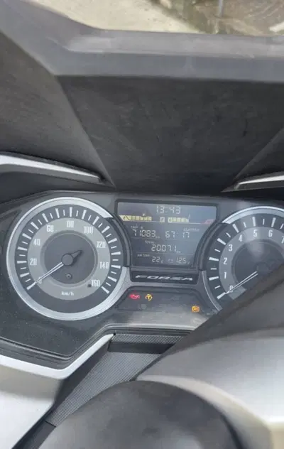 Honda Forza 300 Deluxe ABS (2018 - 20) usata