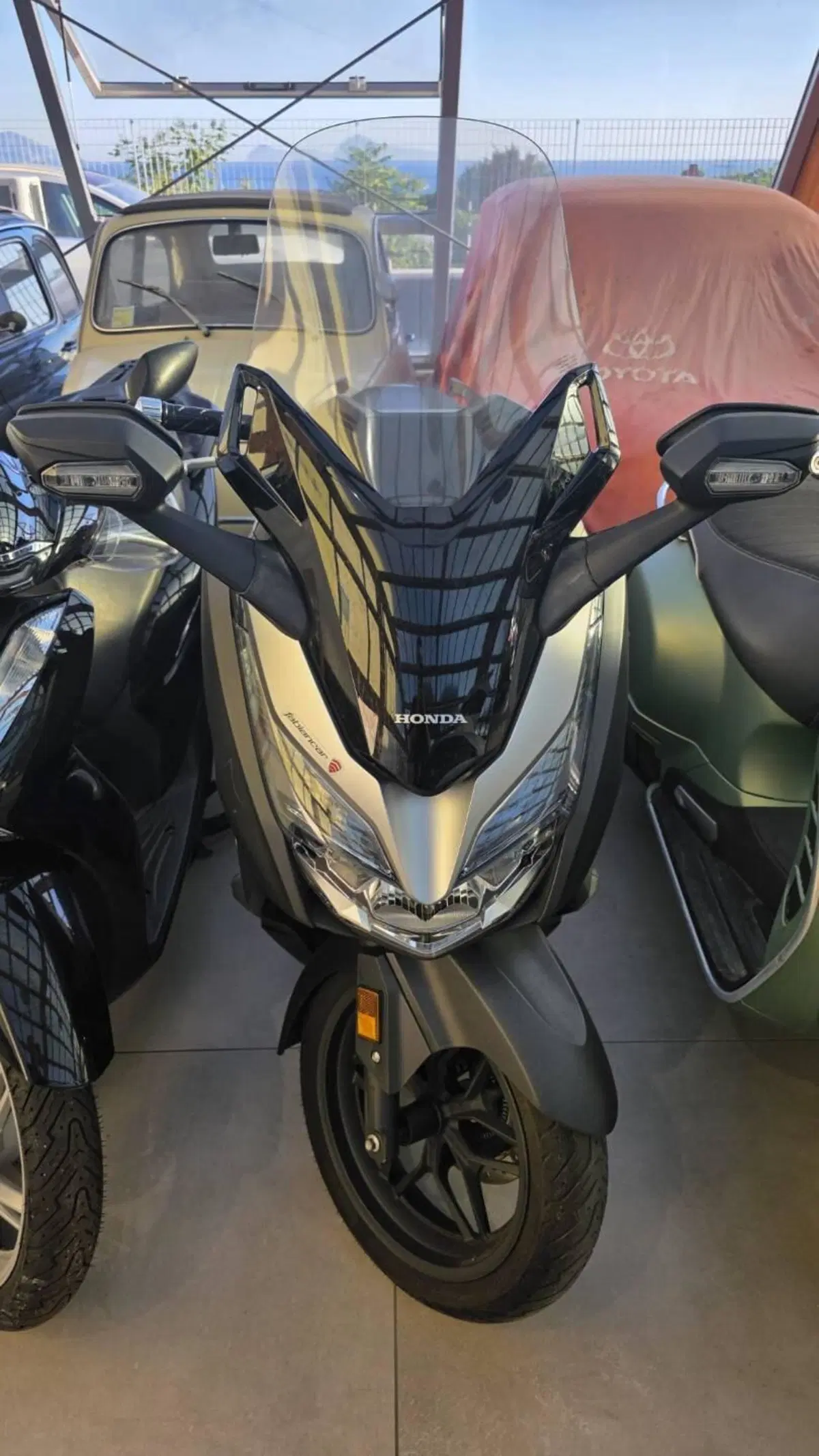 Honda Forza 300 Deluxe ABS (2018 - 20) (3)