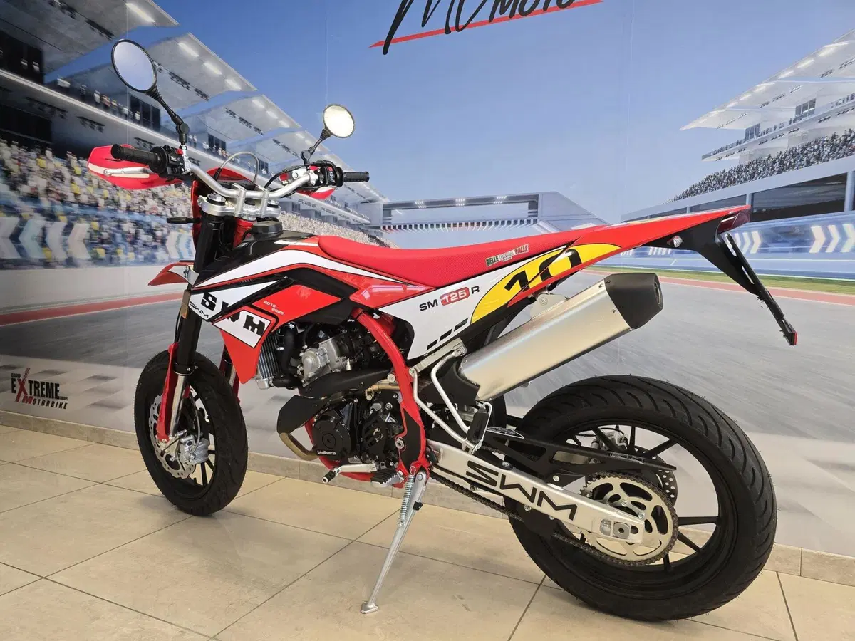 Swm SM 125 R Reborn (2026) (3)