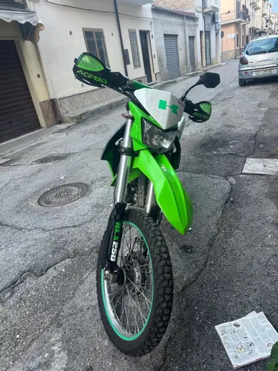 Kawasaki KLX 250 (2009 - 16) usata