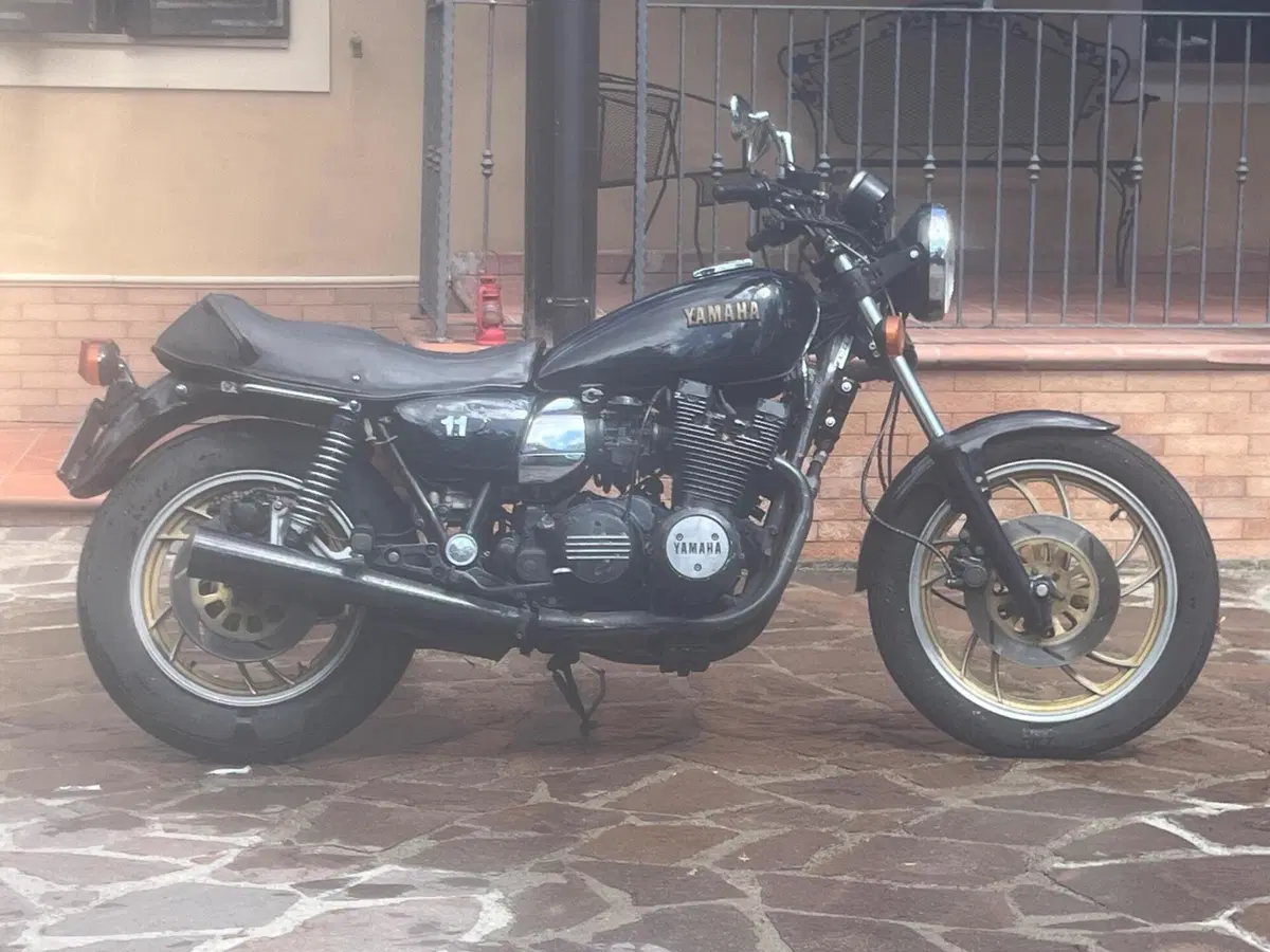 Yamaha   XS 1100 S 5k7 (2)