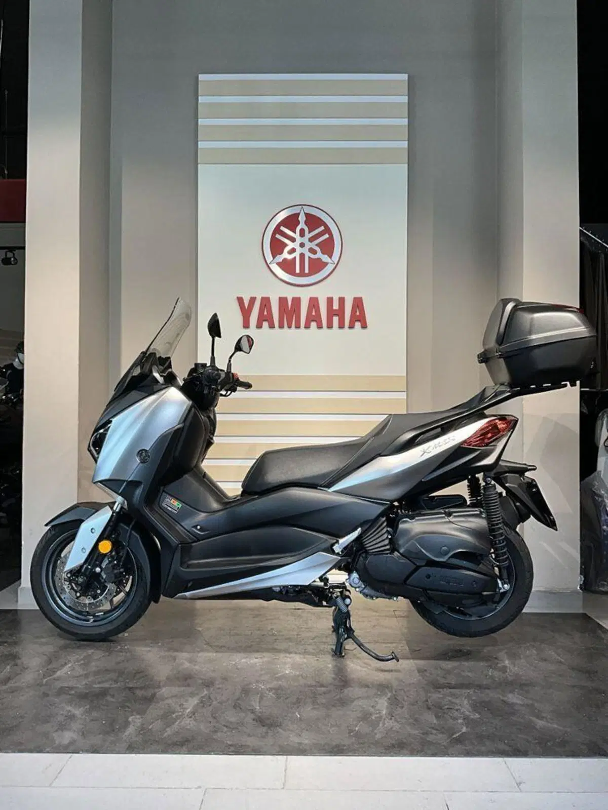 Yamaha X-Max 400 ABS (2017 - 20) (3)