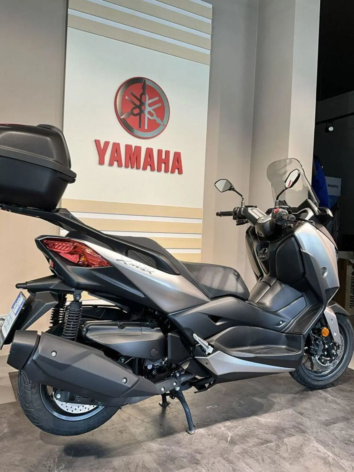 Yamaha X-Max 400 ABS (2017 - 20) (6)