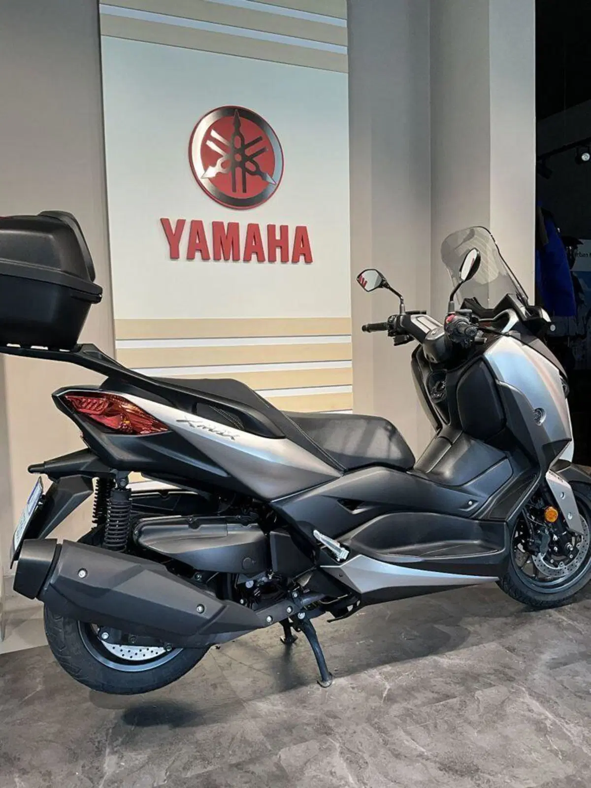 Yamaha X-Max 400 ABS (2017 - 20) (7)