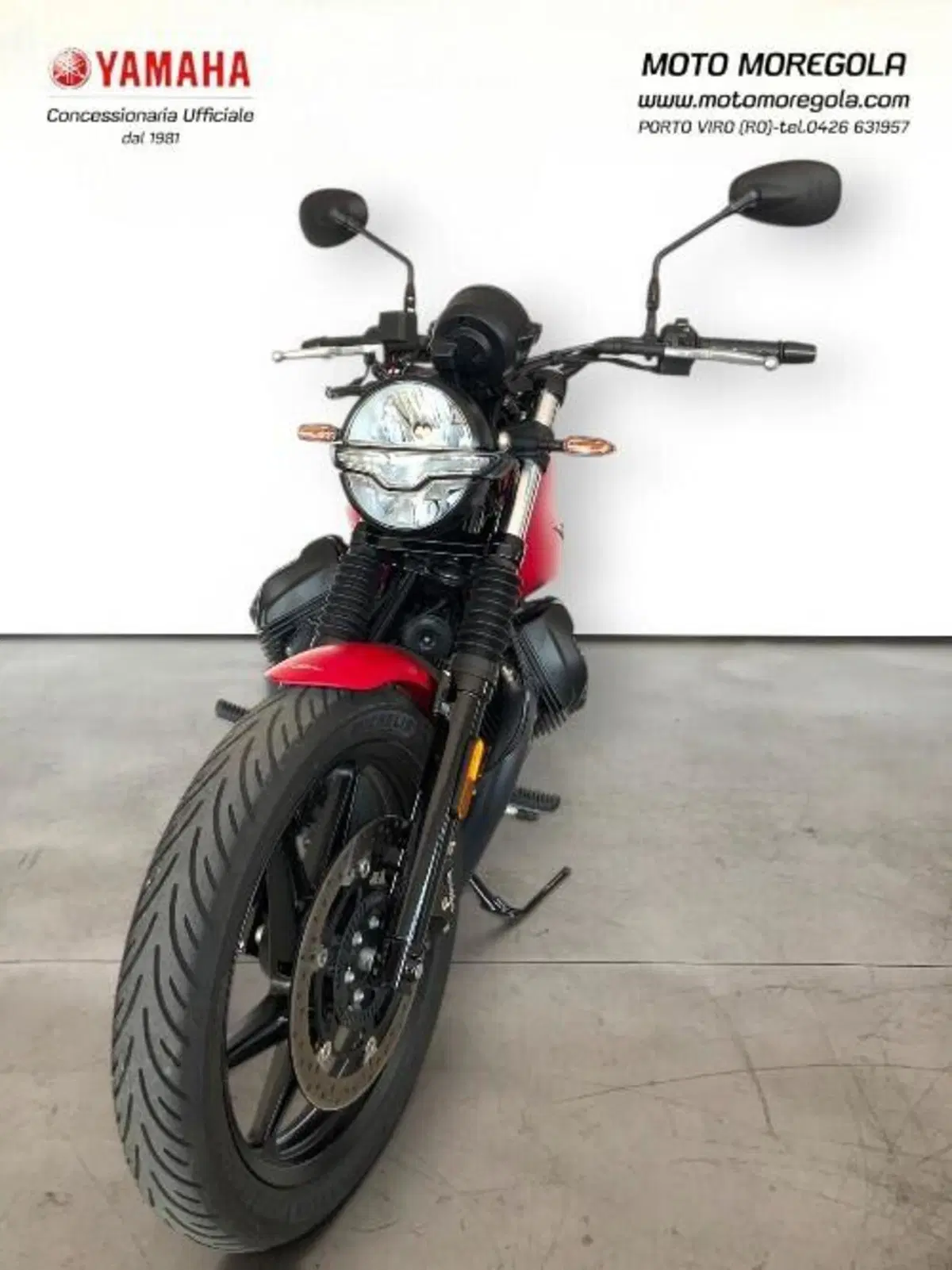 Moto Guzzi V7 Stone (2021 - 24) (2)
