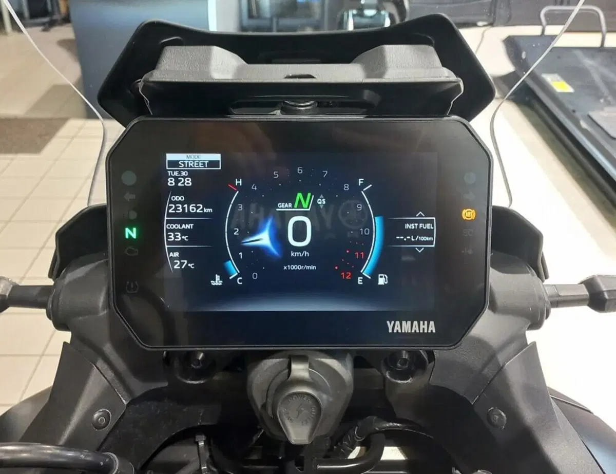 Yamaha Tracer 9 GT (2025 - 26) (4)