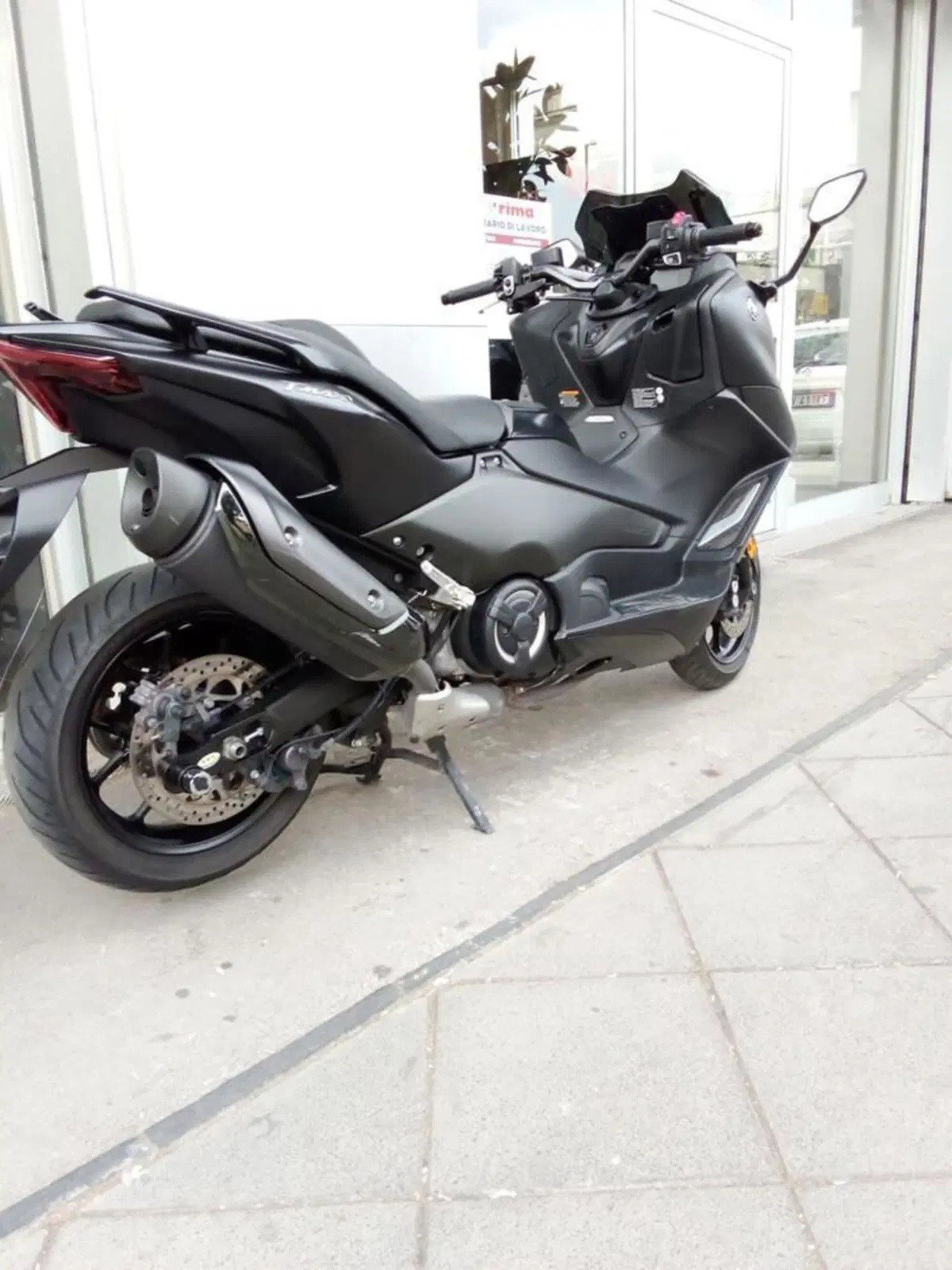 Yamaha T-Max 560 (2022 - 24) (8)
