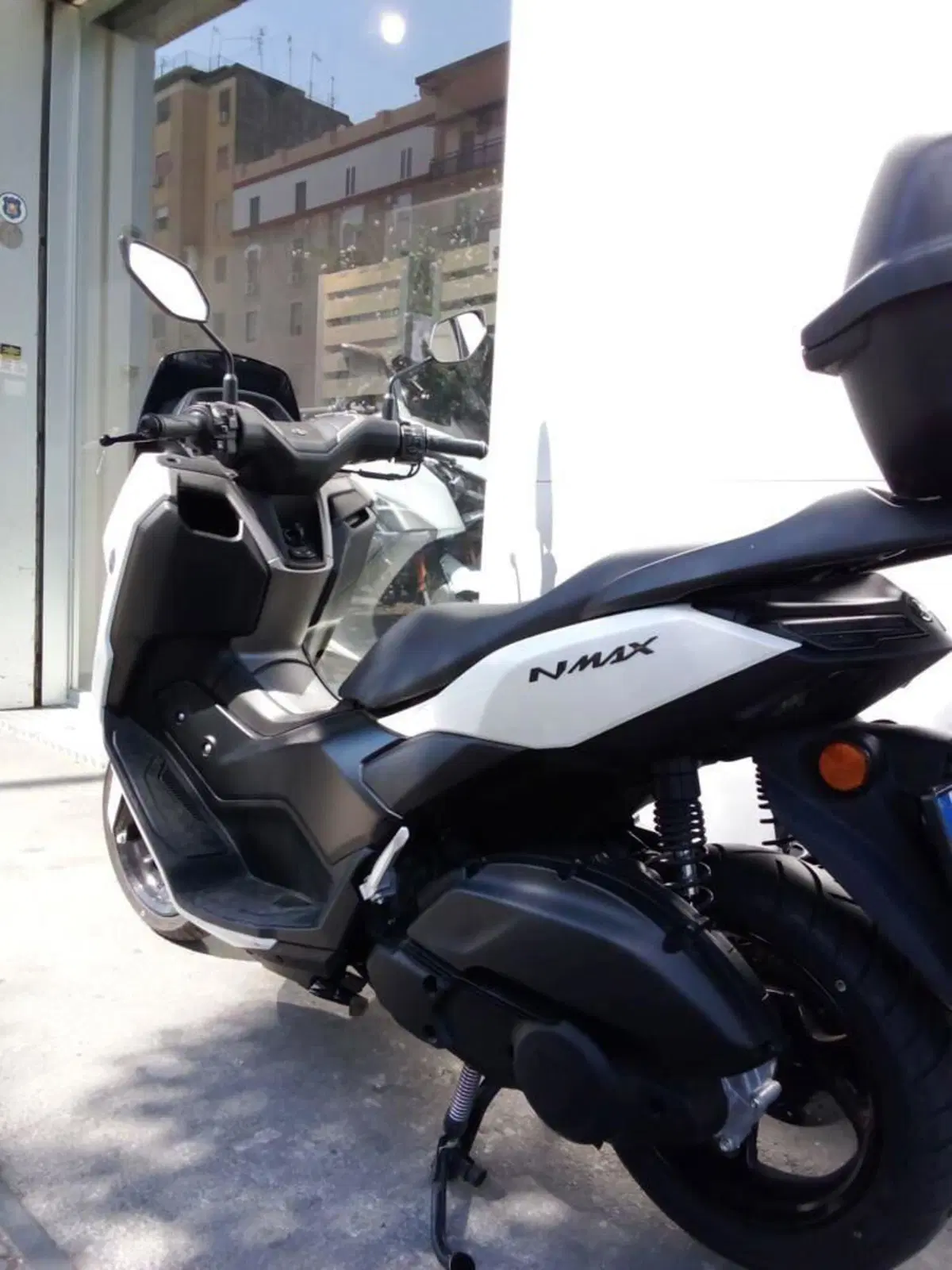 Yamaha N-Max 125 (2021 - 24) (3)