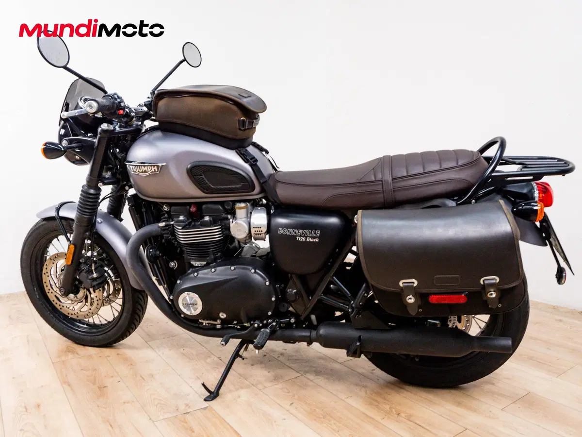 Triumph Bonneville T120 Black (2021 - 25) (7)
