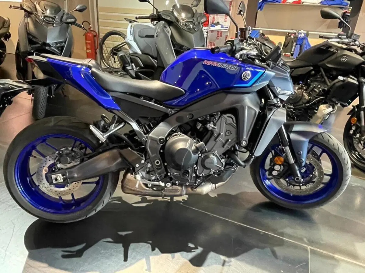 Yamaha MT-09 (2024 - 26)