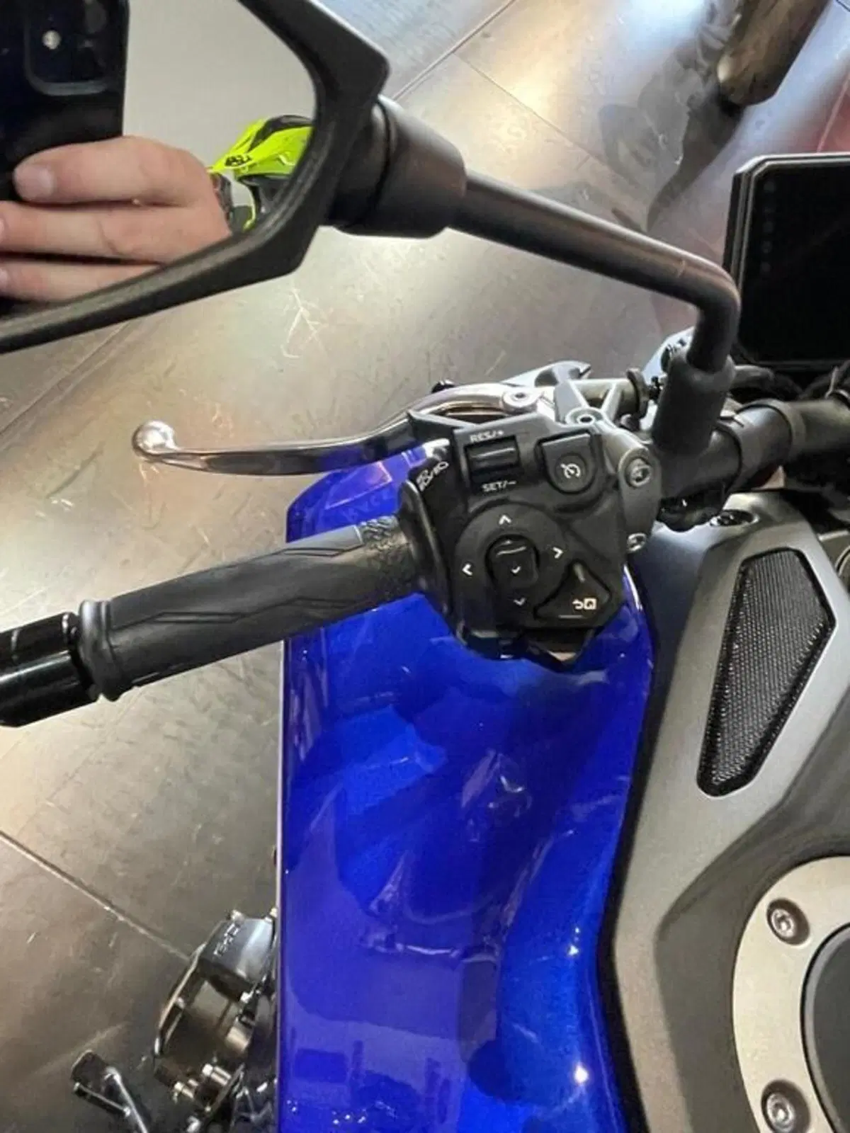 Yamaha MT-09 (2024 - 26) (7)