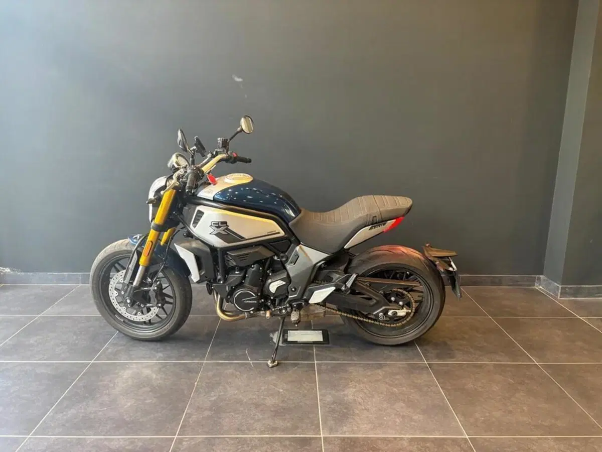 CFMOTO 700CL-X Heritage (2021 - 26) (4)