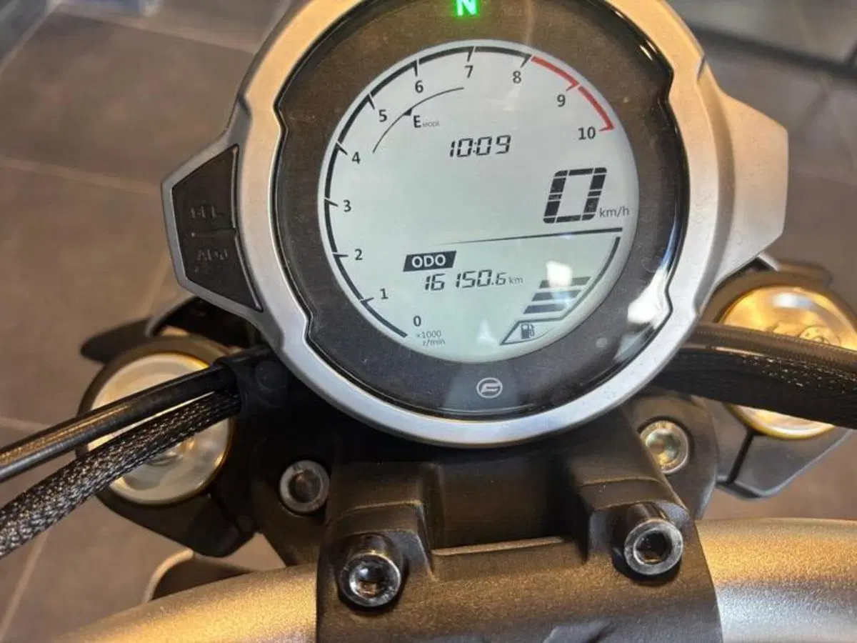 CFMOTO 700CL-X Heritage (2021 - 26) (6)