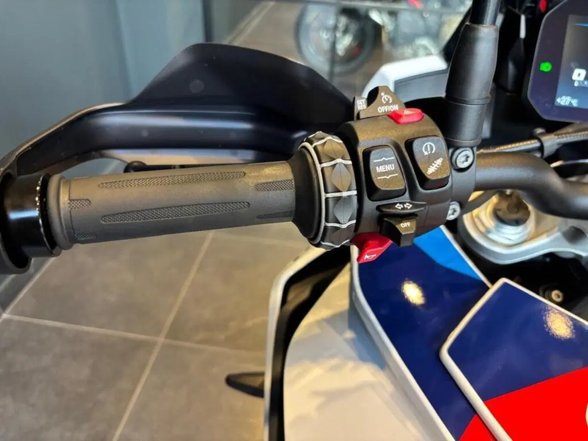 Bmw S 1000 XR (2024 - 26) (6)