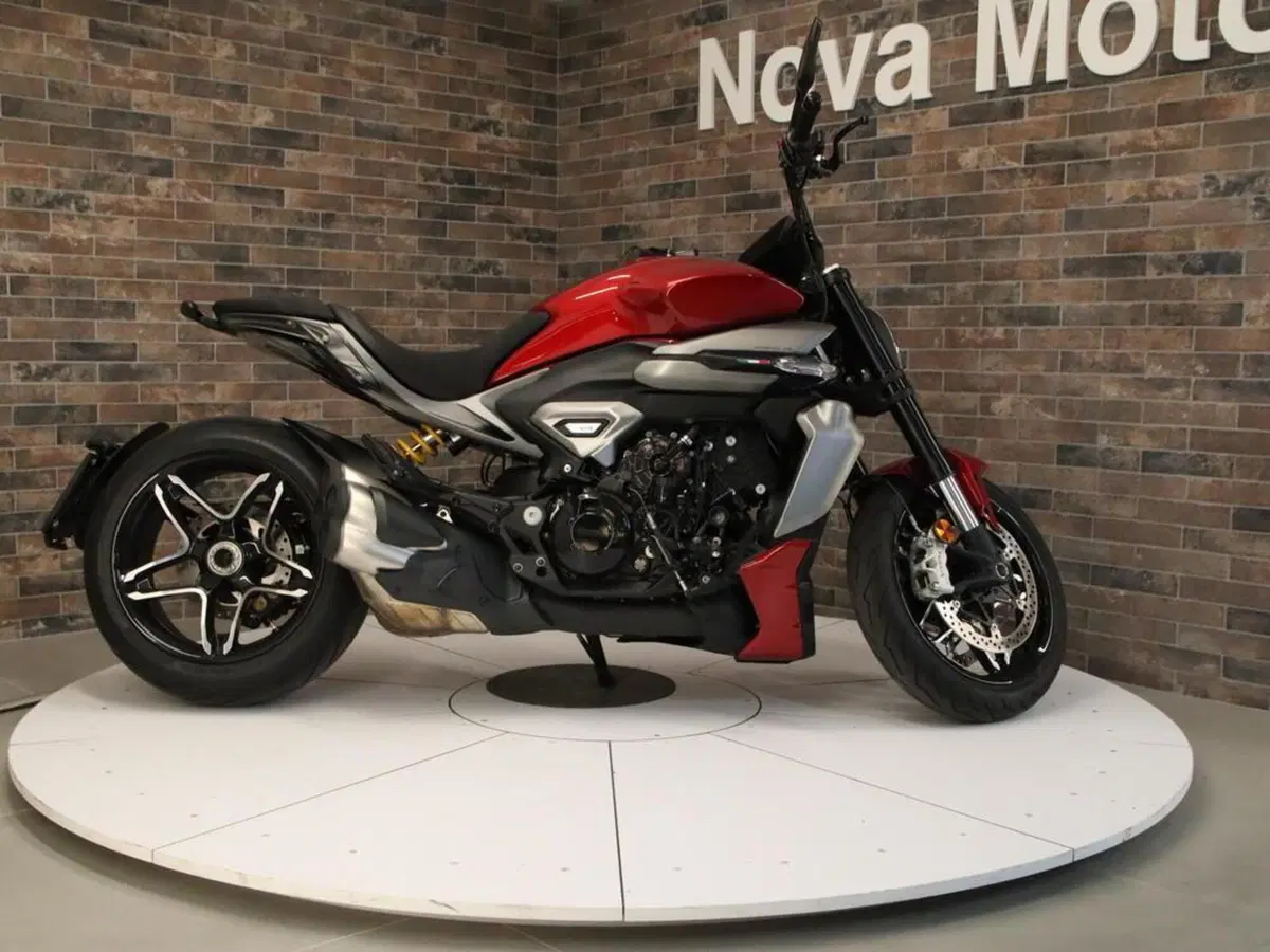Ducati XDiavel V4 (2025 - 26) (8)