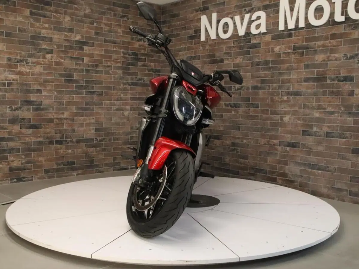 Ducati XDiavel V4 (2025 - 26) (5)