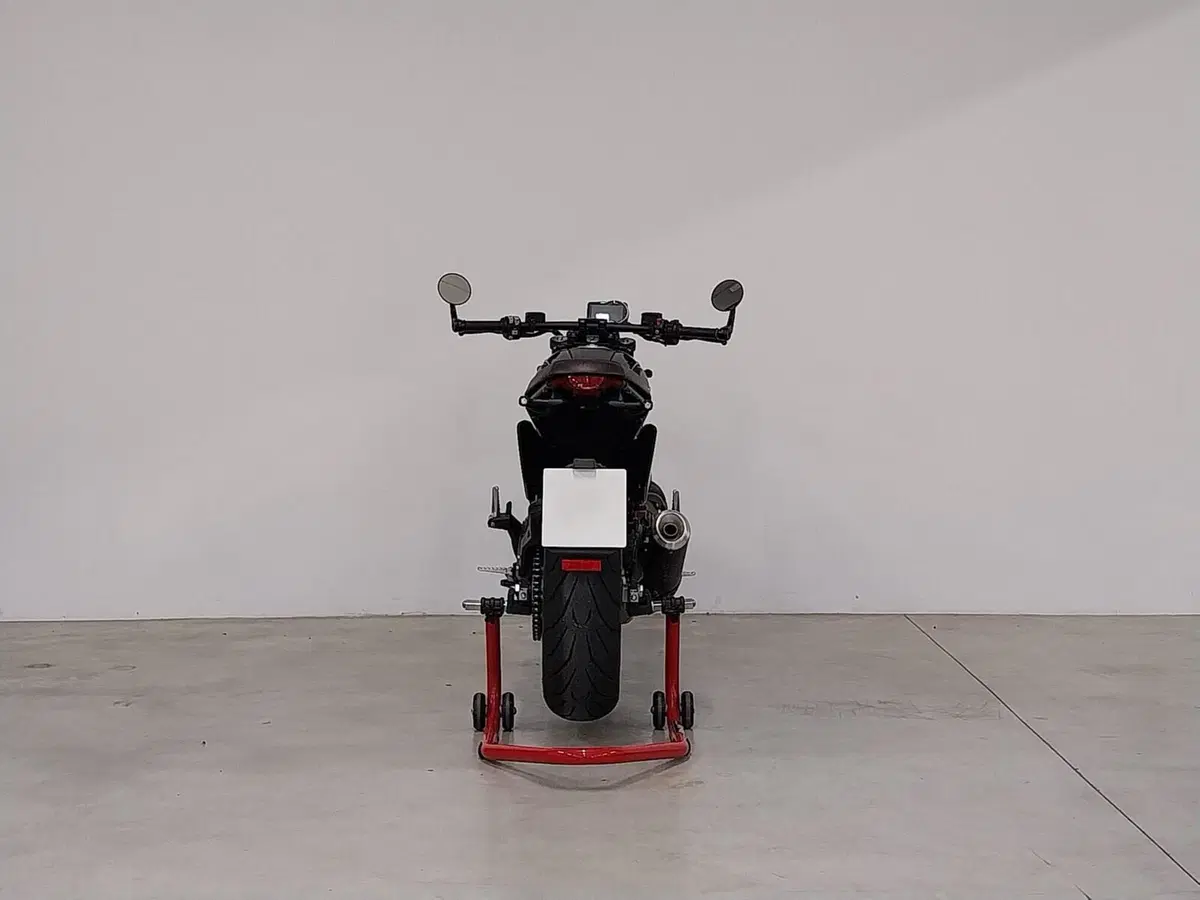 Ducati Scrambler 800 Nightshift (2023 - 24) (5)
