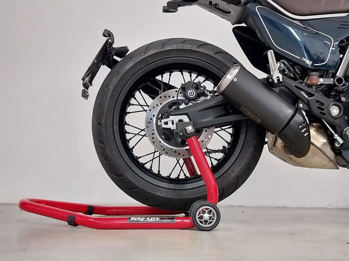 Ducati Scrambler 800 Nightshift (2023 - 24) (10)