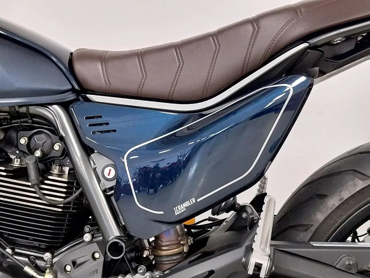Ducati Scrambler 800 Nightshift (2023 - 24) (16)