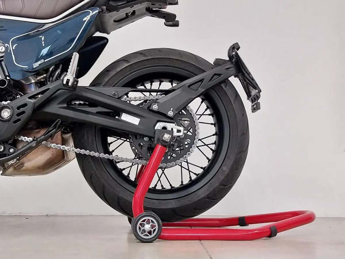 Ducati Scrambler 800 Nightshift (2023 - 24) (17)