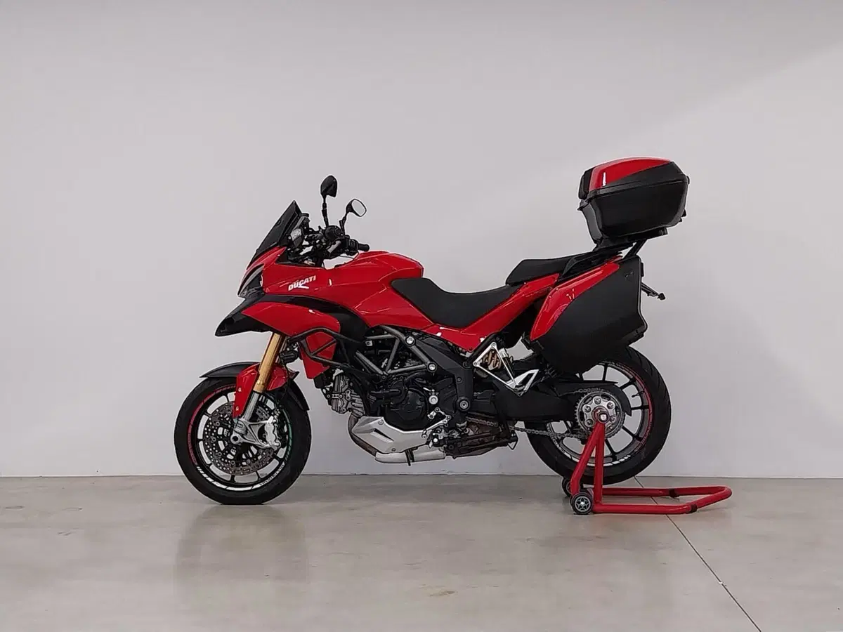 Ducati Multistrada 1200 S Touring (2010 - 12) (3)