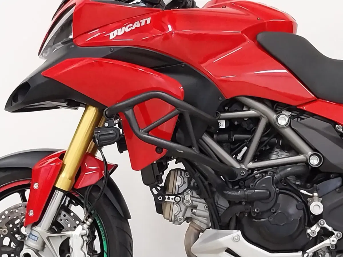 Ducati Multistrada 1200 S Touring (2010 - 12) (16)