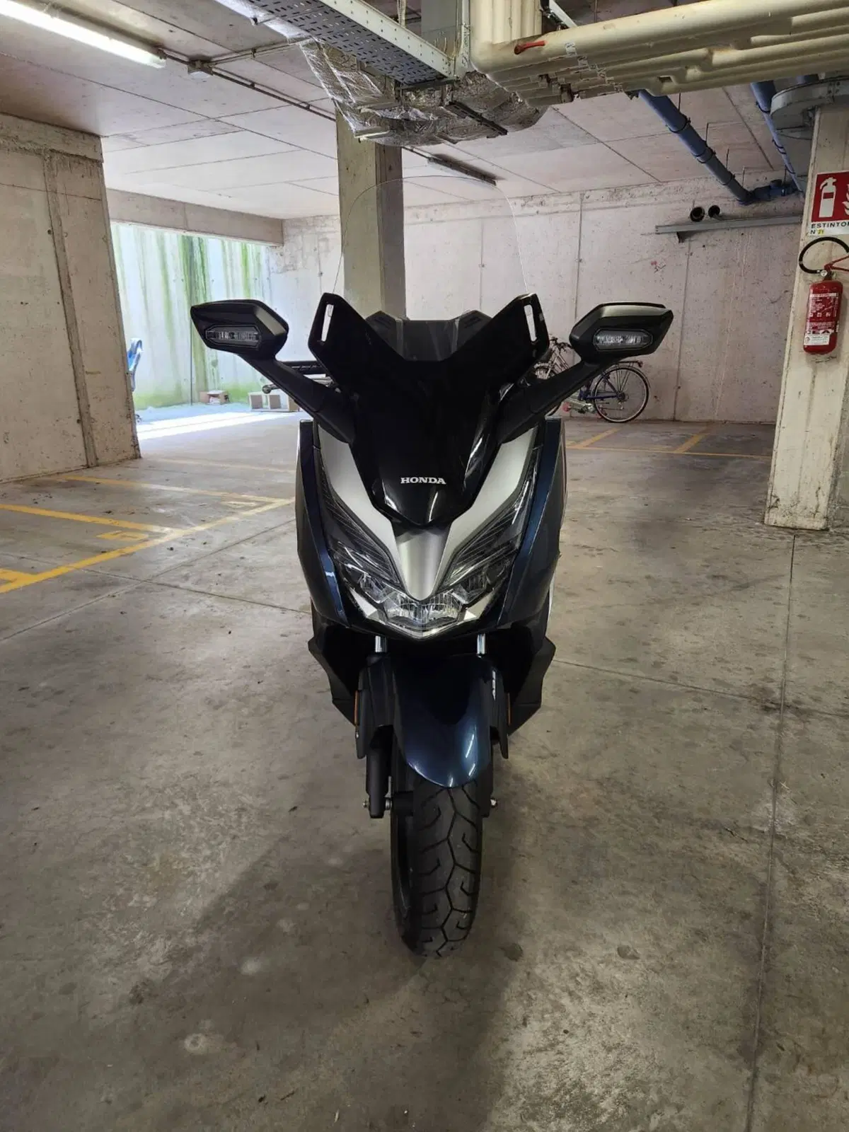 Honda Forza 300 ABS (2018 - 20) (2)